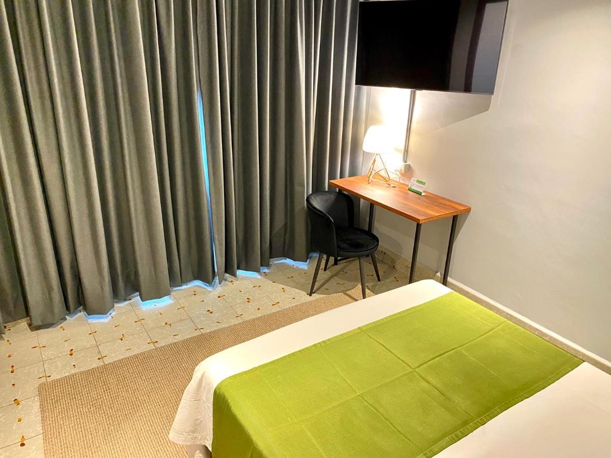Hotel El Pedregal Matehuala Eksteriør bilde